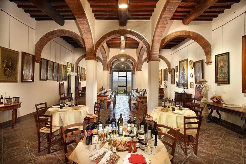 wine experience in Tuscany
