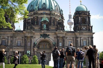 Private Berlin Highlights and Hidden Sights Walking Tour