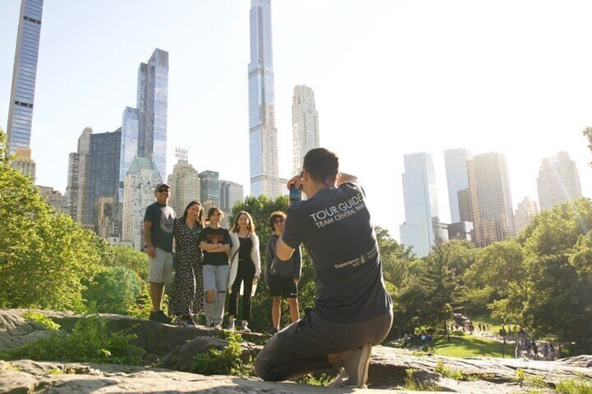 Get your pictures taken by the hotspots