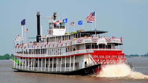 Crucero diurno de jazz fluvial