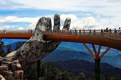 Golden Bridge Ba Na Hills & Cable Car Ride With Transfer