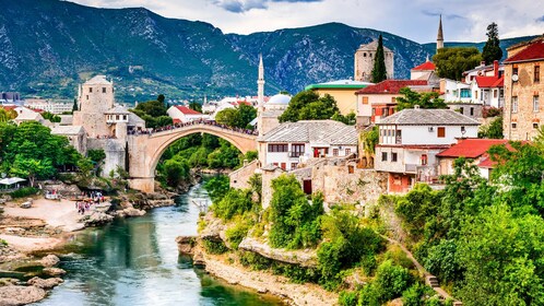 Mostarin ja Hertsegovinan kiertomatka Kravican vesiputouksen kanssa Splitis...