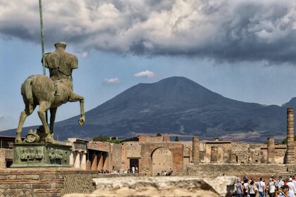 Pompeii Day Trip from Rome with Mount Vesuvius or Positano option