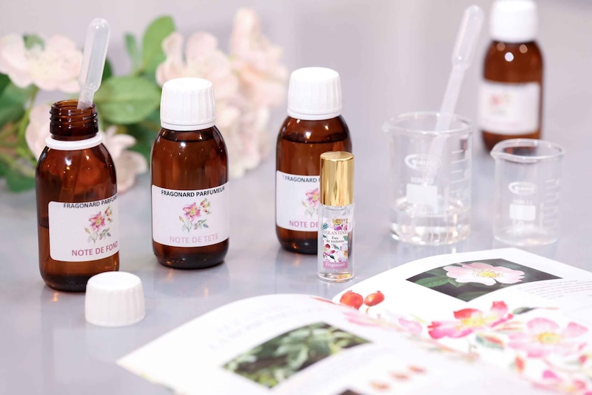 Picture 1 for Activity Paris: Perfume Making Workshop & Perfume Museum Guided Tour