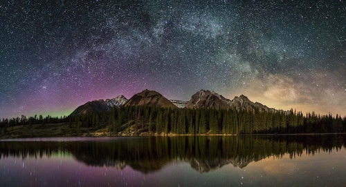 Banff: Banff National Park Sunset and Stars Walking Tour
