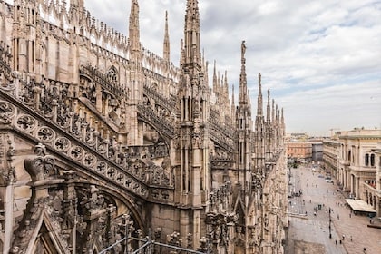 Direkter Zugang zum Mailänder Dom und geführte Tour der Dachterrasse