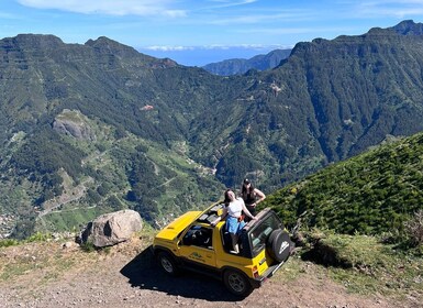 Von Funchal aus: Geführte Tour durch die Berge Madeiras im Jeep