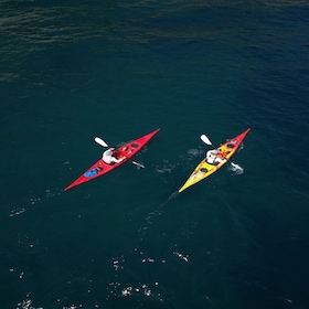Maiori: Amalfi-grotter og -strender Kajakk- og snorkletur