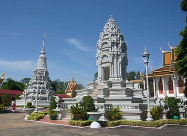Visite de la ville de Phnom Penh + excursion en bateau sur le Mékong