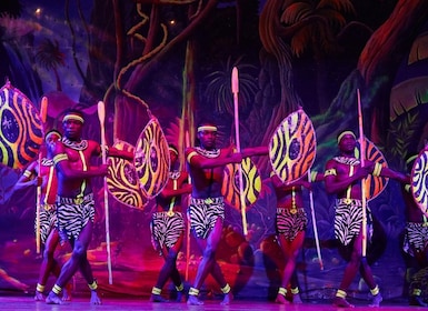 Nairobi: Cabaret Show with Dinner at Safari Park Hotel