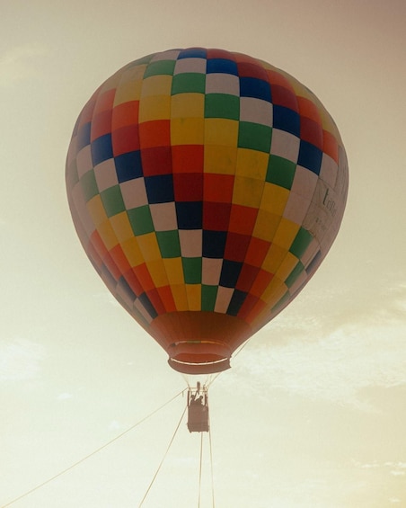 Picture 8 for Activity Ubud: Floating Breakfast and Hot Air Balloon Experience