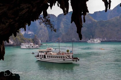 Desde Hanoi: Ruta 1 - Crucero por Halong - Regreso a Hanoi temprano