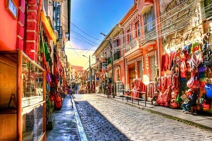 La Paz Highlights Walking Tour with a Guide