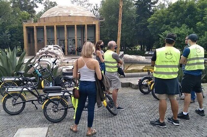 Tour en bicicleta eléctrica por la Ciudad de México con parada de tacos y c...