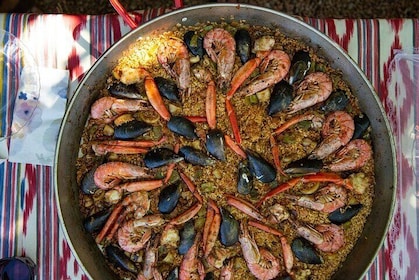 Paella Day Cooking Class Savour the Tradition