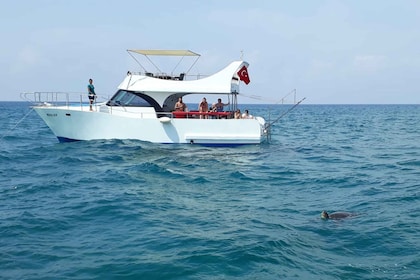 City of Side: Half-Day Private Yacht Trip with Food & Drinks