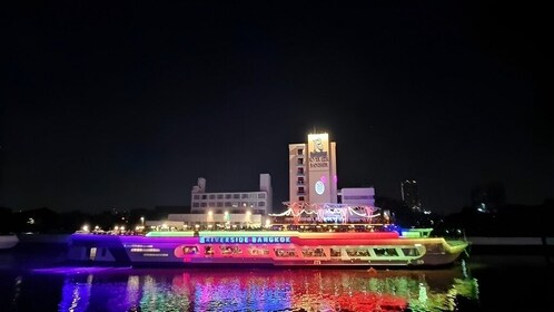 Riverside Carnival Cruise in Bangkok