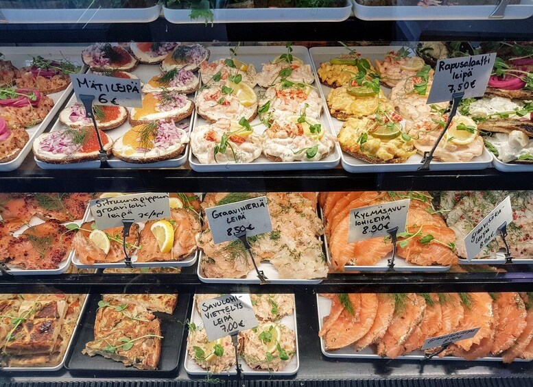 Helsinki: Private Culinary and Culture tour