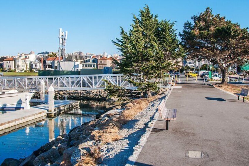 San Francisco Waterfront: City Exploration Game